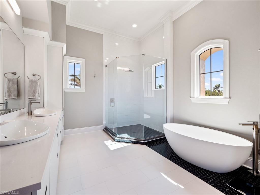 TWIN PALM ESTATES - Residential