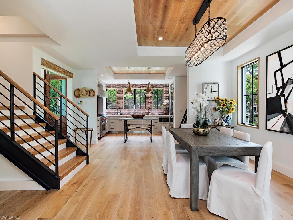 OLDE NAPLES - Residential