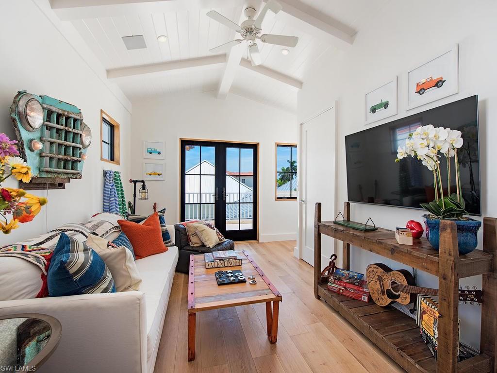 OLDE NAPLES - Residential