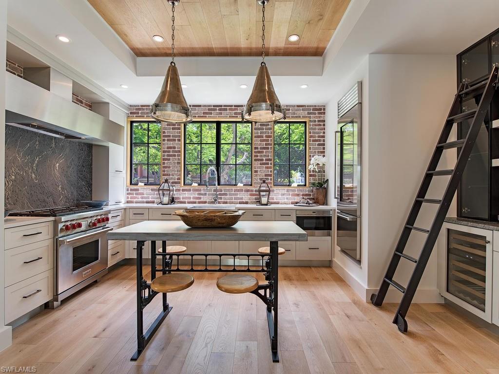 OLDE NAPLES - Residential