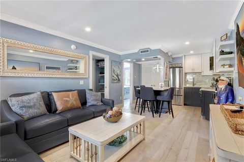 1295 Gulf Shore BLVD S 136 NAPLES FL 34102