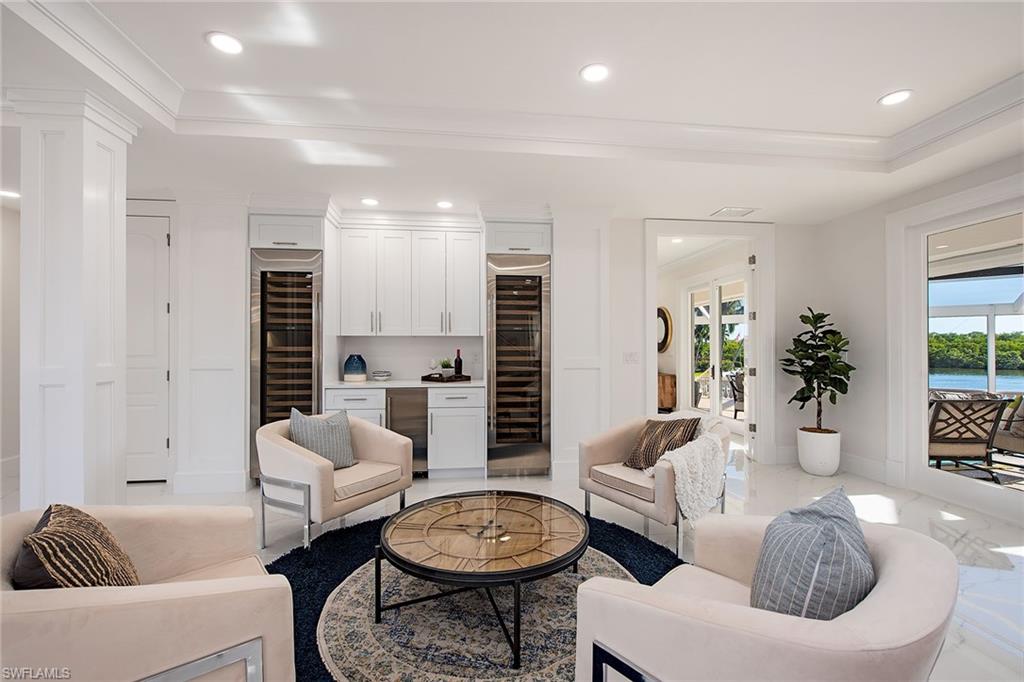 ROYAL HARBOR - Residential