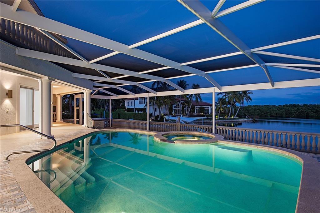 ROYAL HARBOR - Residential