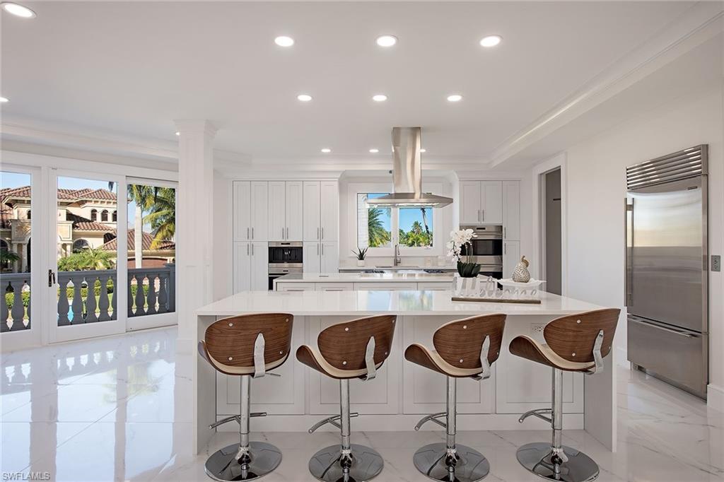 ROYAL HARBOR - Residential