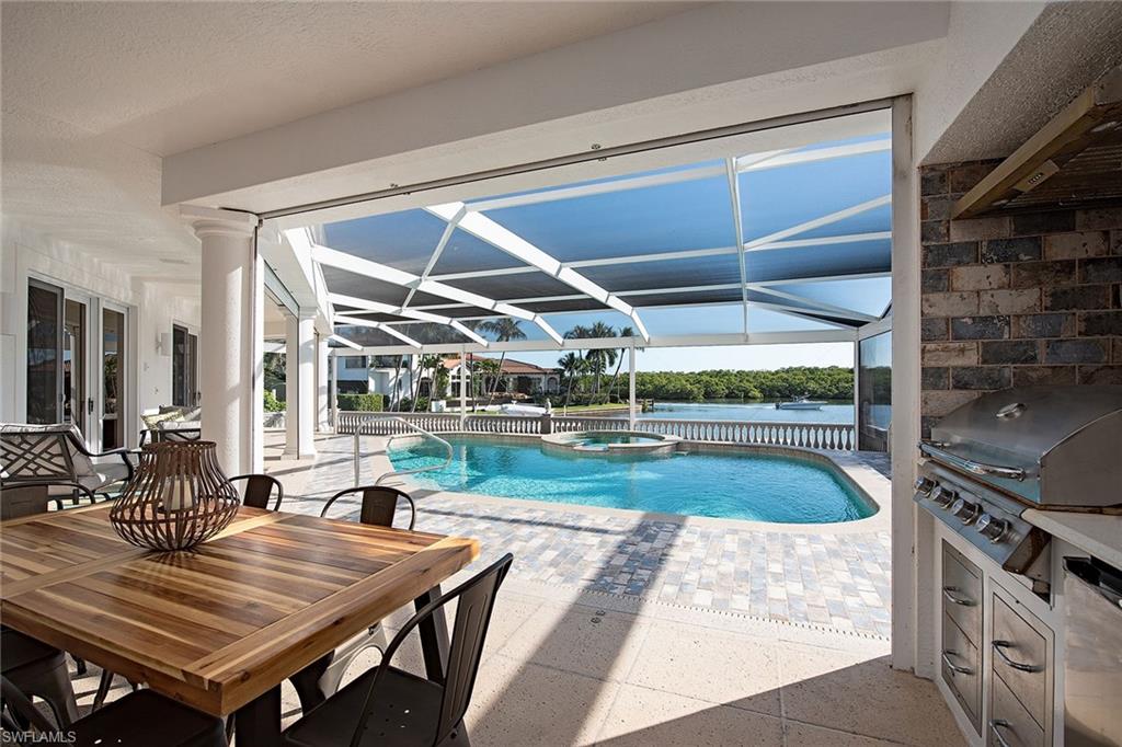 ROYAL HARBOR - Residential