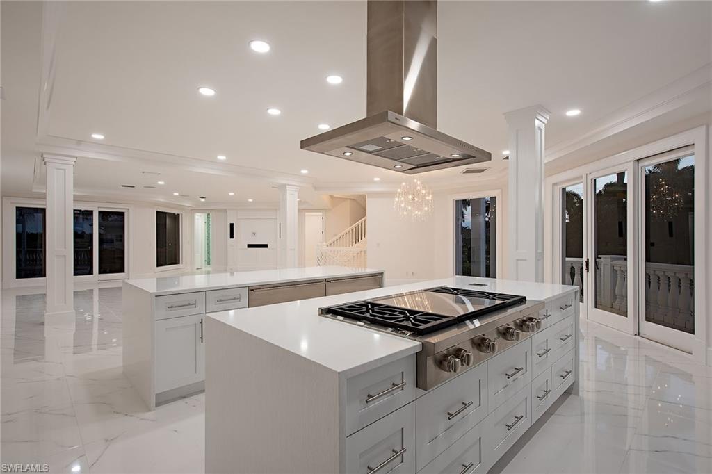 ROYAL HARBOR - Residential