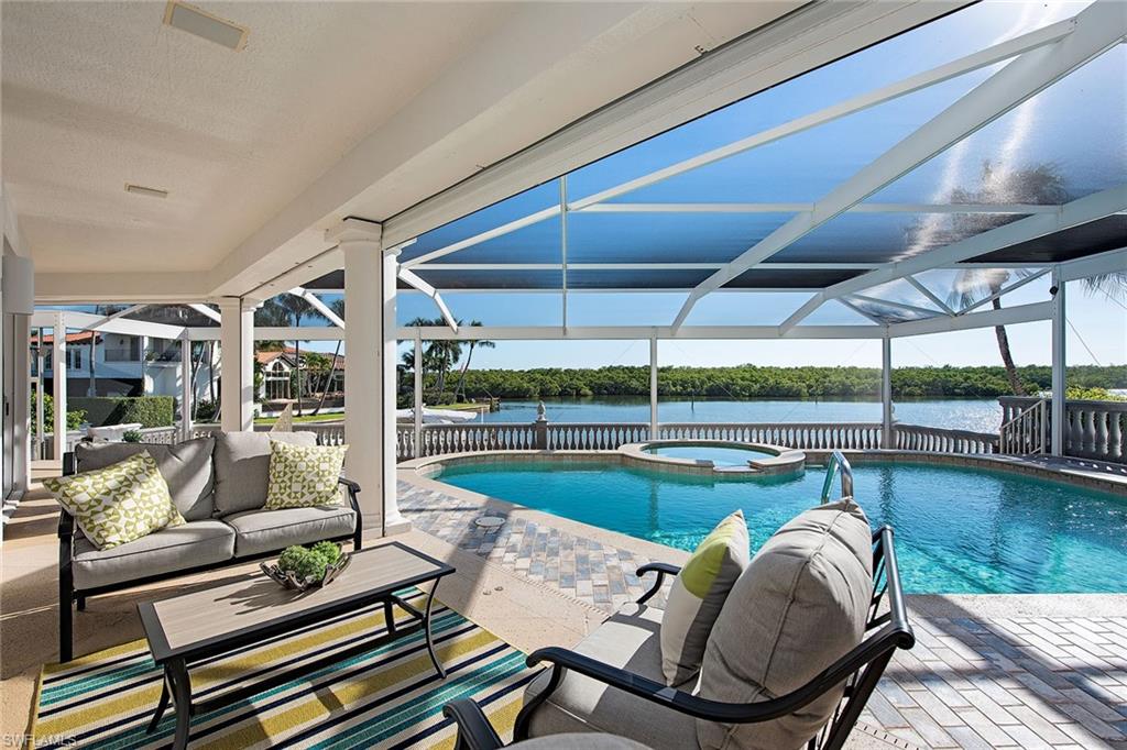 ROYAL HARBOR - Residential