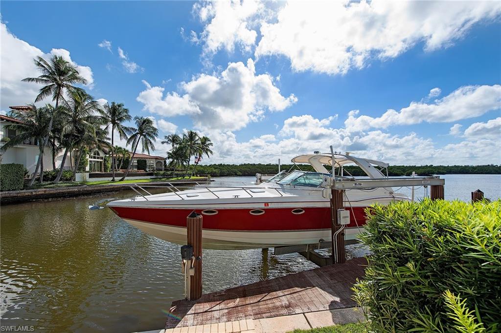 ROYAL HARBOR - Residential