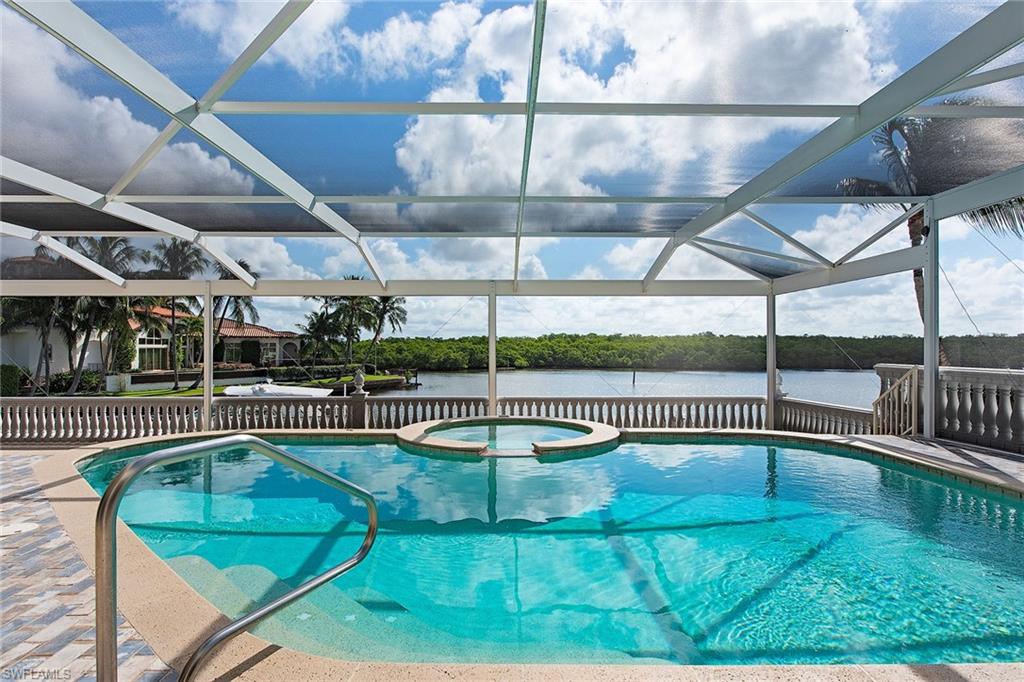 ROYAL HARBOR - Residential