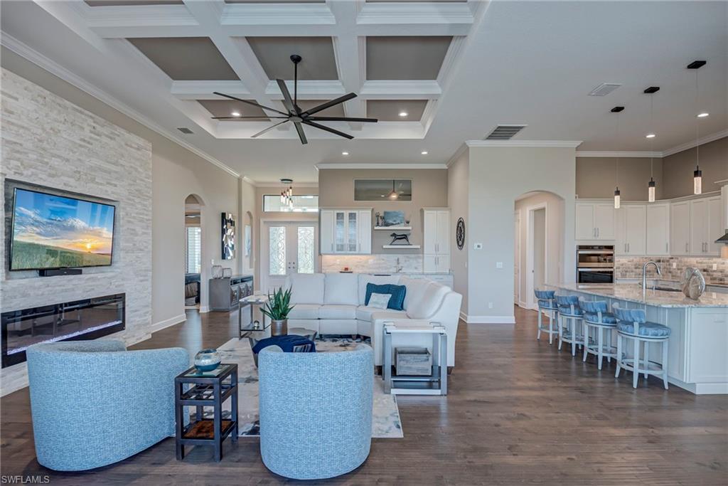 CAPE ROYAL - Residential