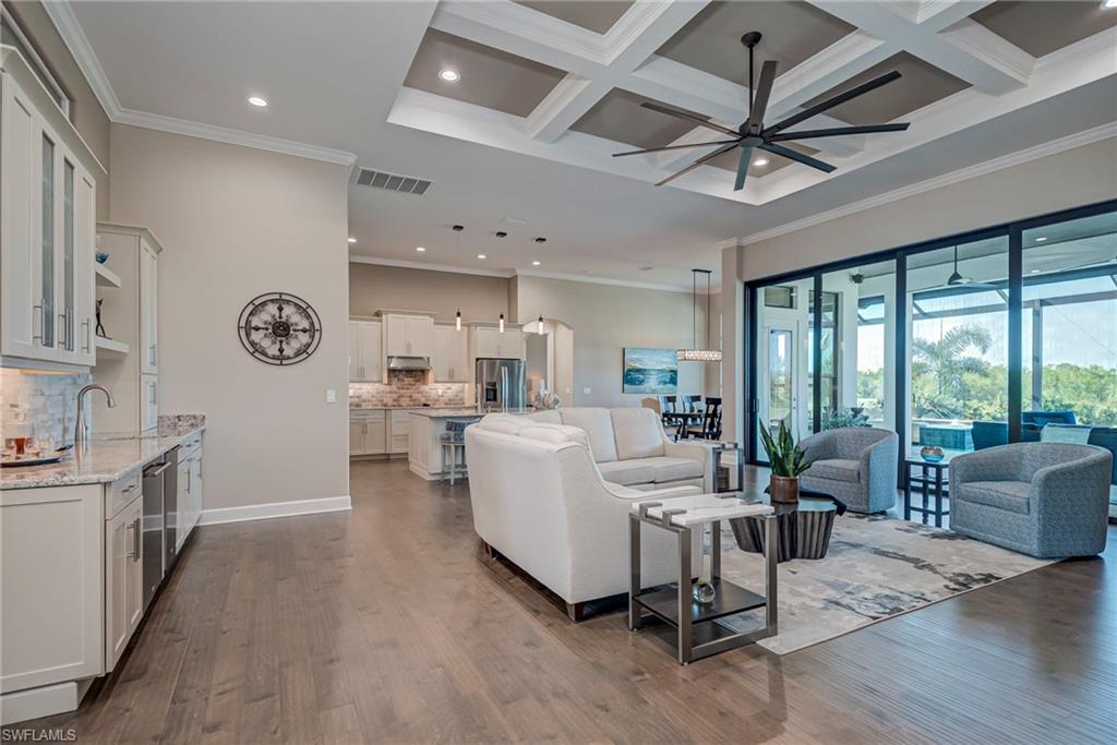 CAPE ROYAL - Residential