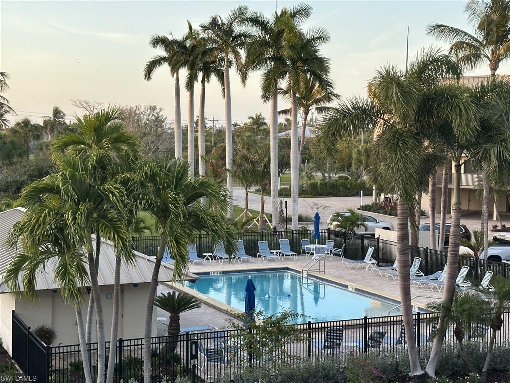 COMPASS POINT CONDO - Residential