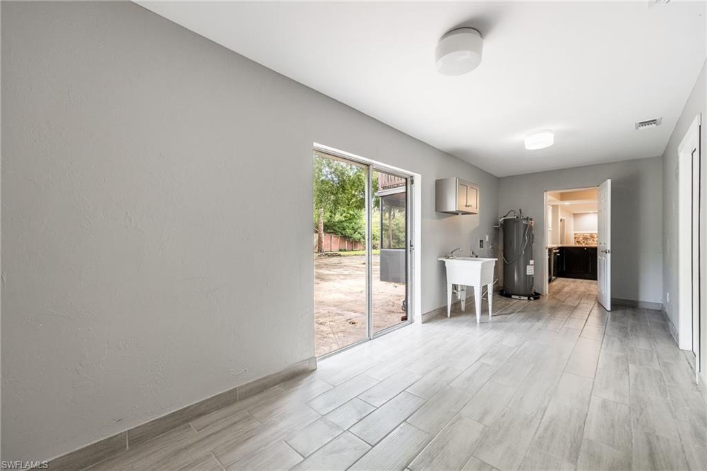 NORTH FORT MYERS - Residential