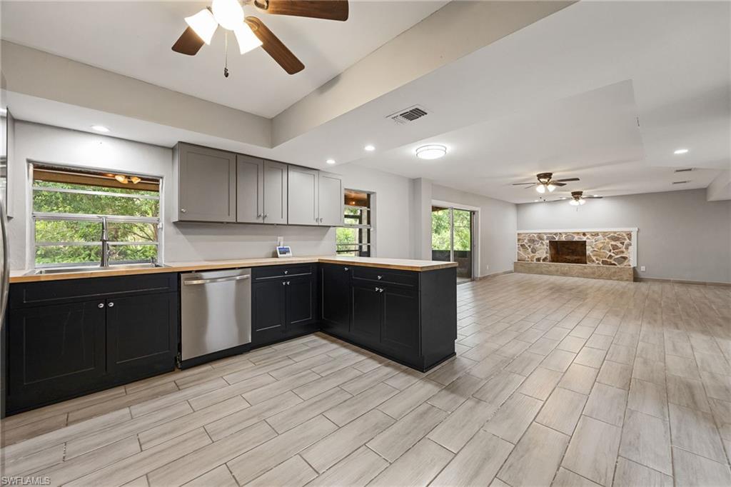 NORTH FORT MYERS - Residential