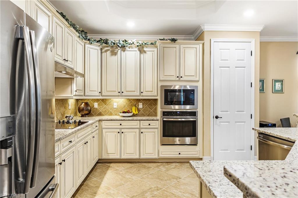 BONITA NATIONAL GOLF AND COUNTRY CLUB - Residential