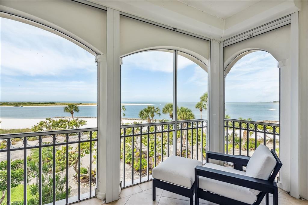 HIDEAWAY BEACH - Residential