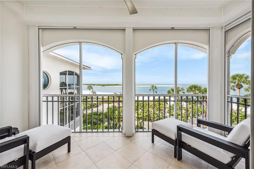 HIDEAWAY BEACH - Residential