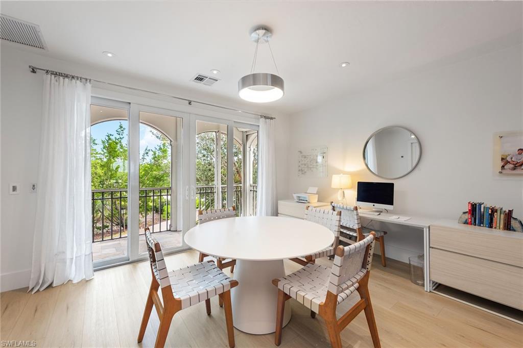 HIDEAWAY BEACH - Residential