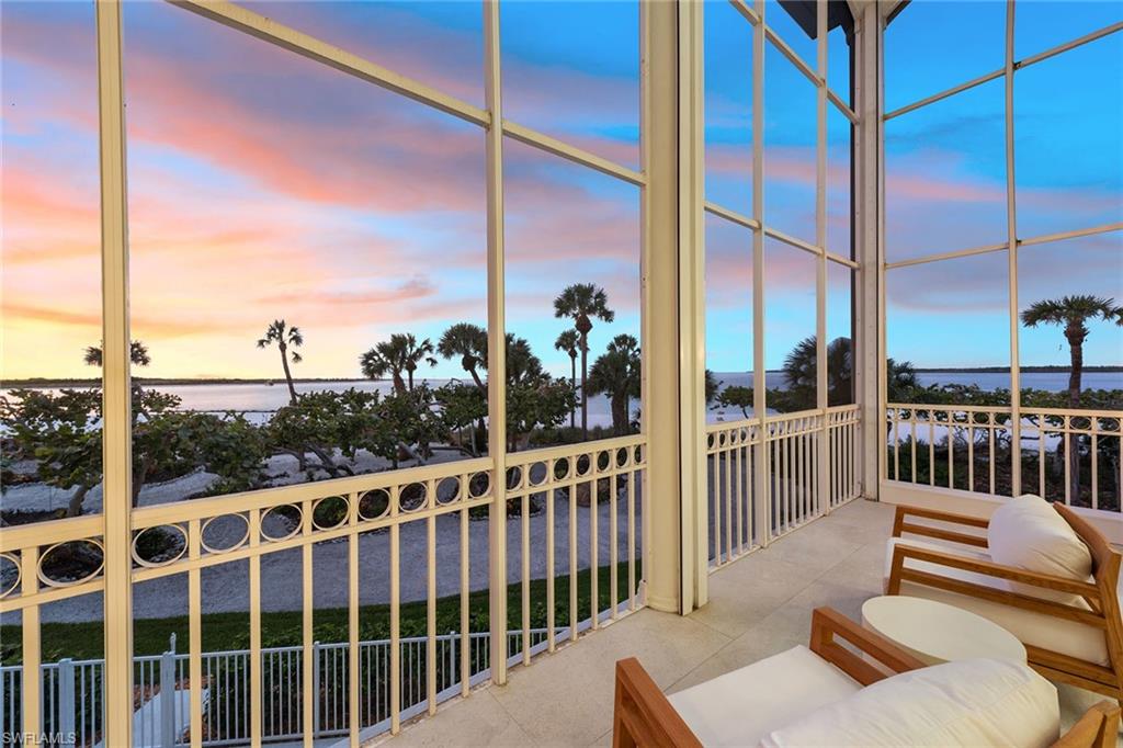 HIDEAWAY BEACH - Residential