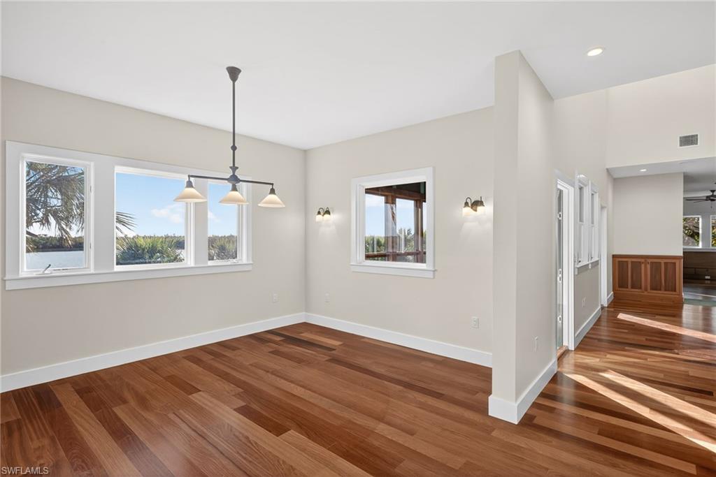 METES AND BOUNDS - Residential