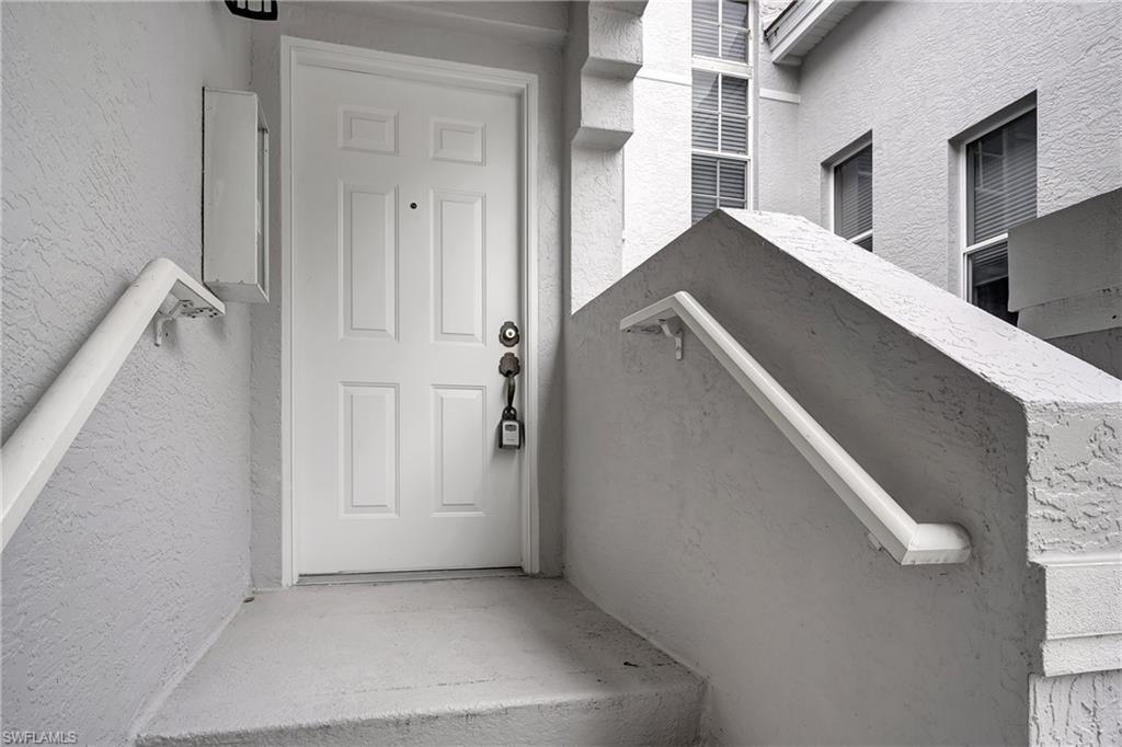 CREEKSIDE CROSSING - Residential