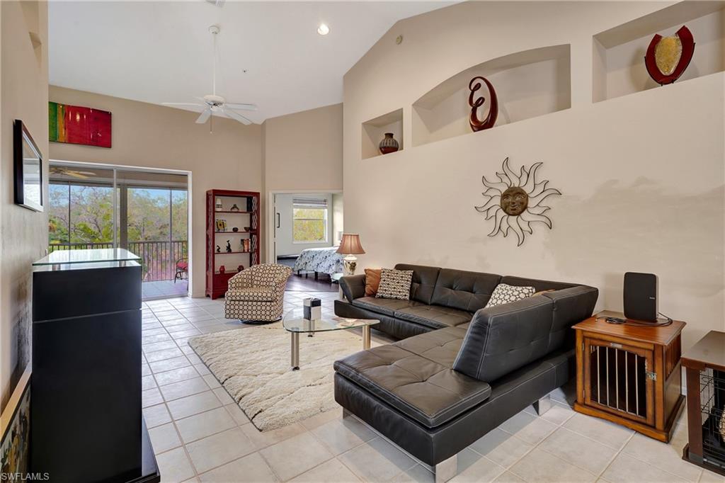 CREEKSIDE CROSSING - Residential