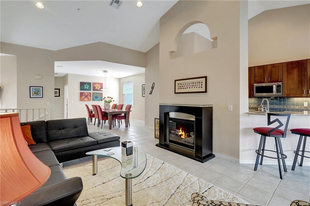 CREEKSIDE CROSSING - Residential