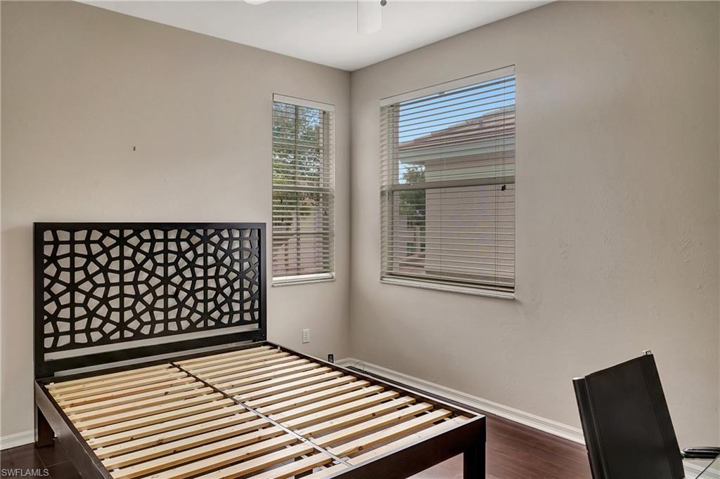 CREEKSIDE CROSSING - Residential