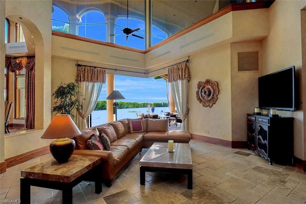 CAPE HARBOUR - Residential