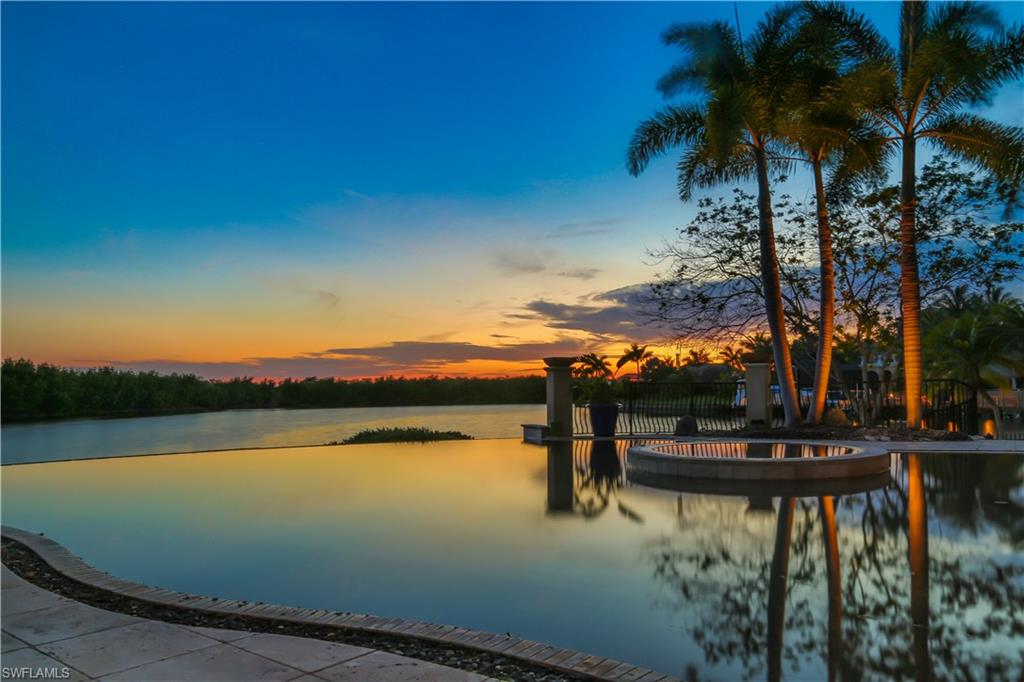 CAPE HARBOUR - Residential