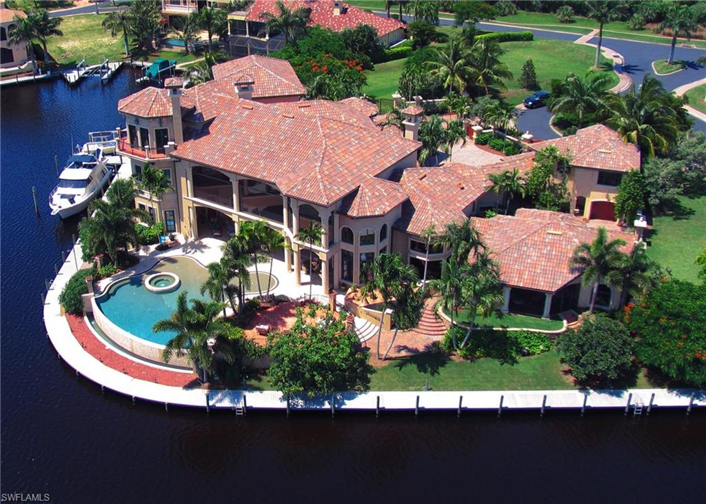 CAPE HARBOUR - Residential