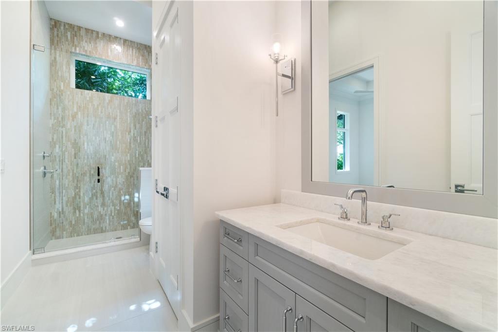 PARK SHORE - Residential