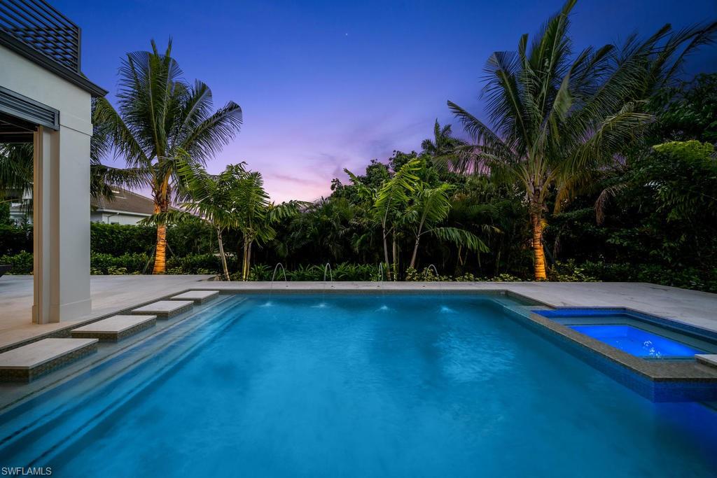 PARK SHORE - Residential