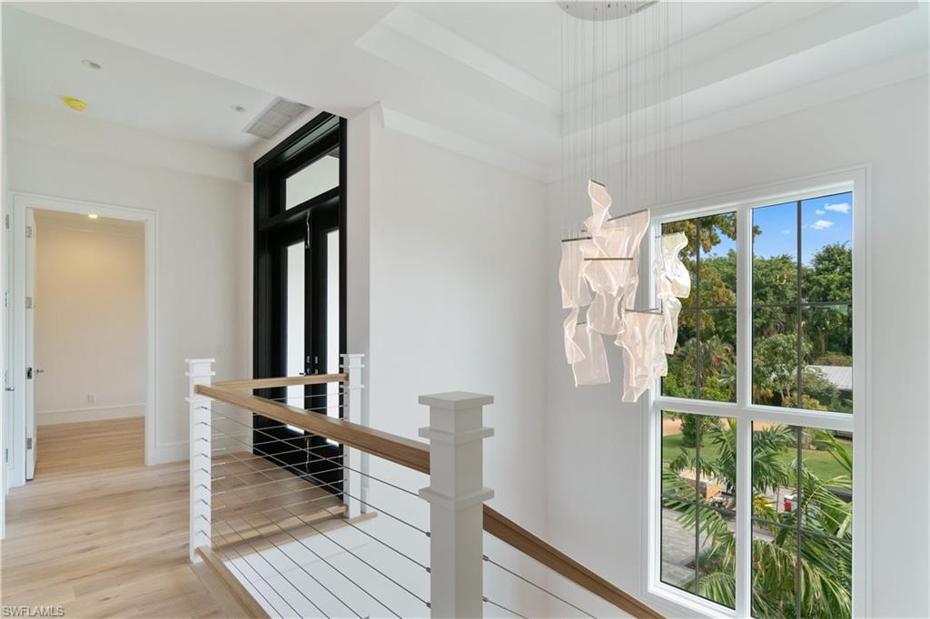 PARK SHORE - Residential