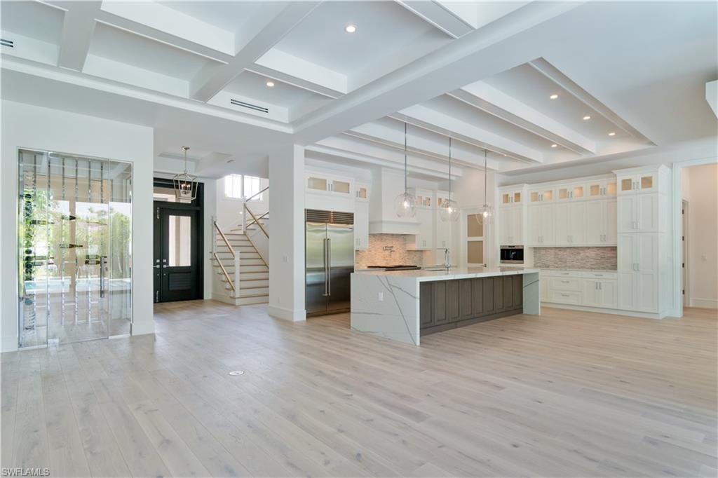 PARK SHORE - Residential