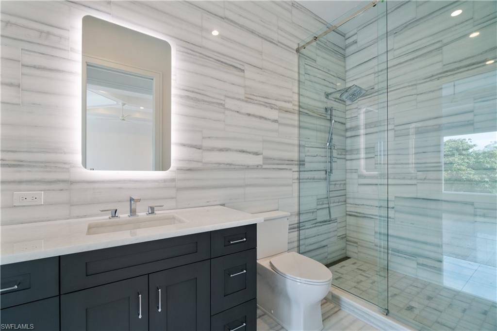 PARK SHORE - Residential