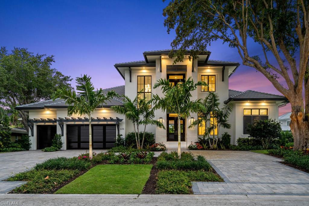 PARK SHORE - Residential