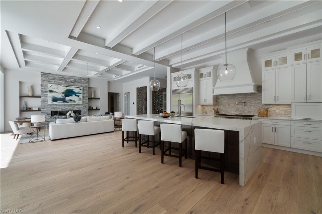 PARK SHORE - Residential