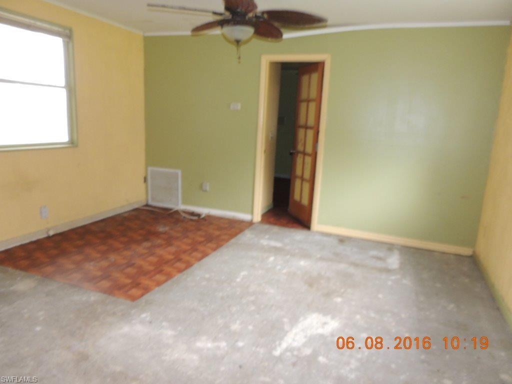 MOORE HAVEN - Residential