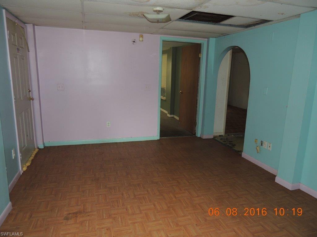 MOORE HAVEN - Residential