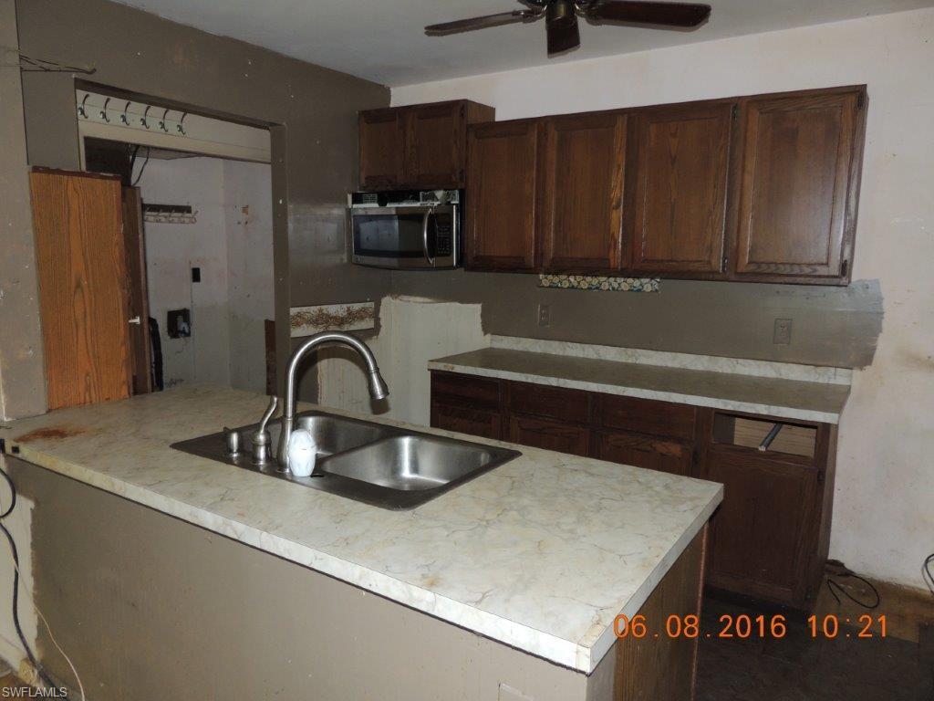 MOORE HAVEN - Residential