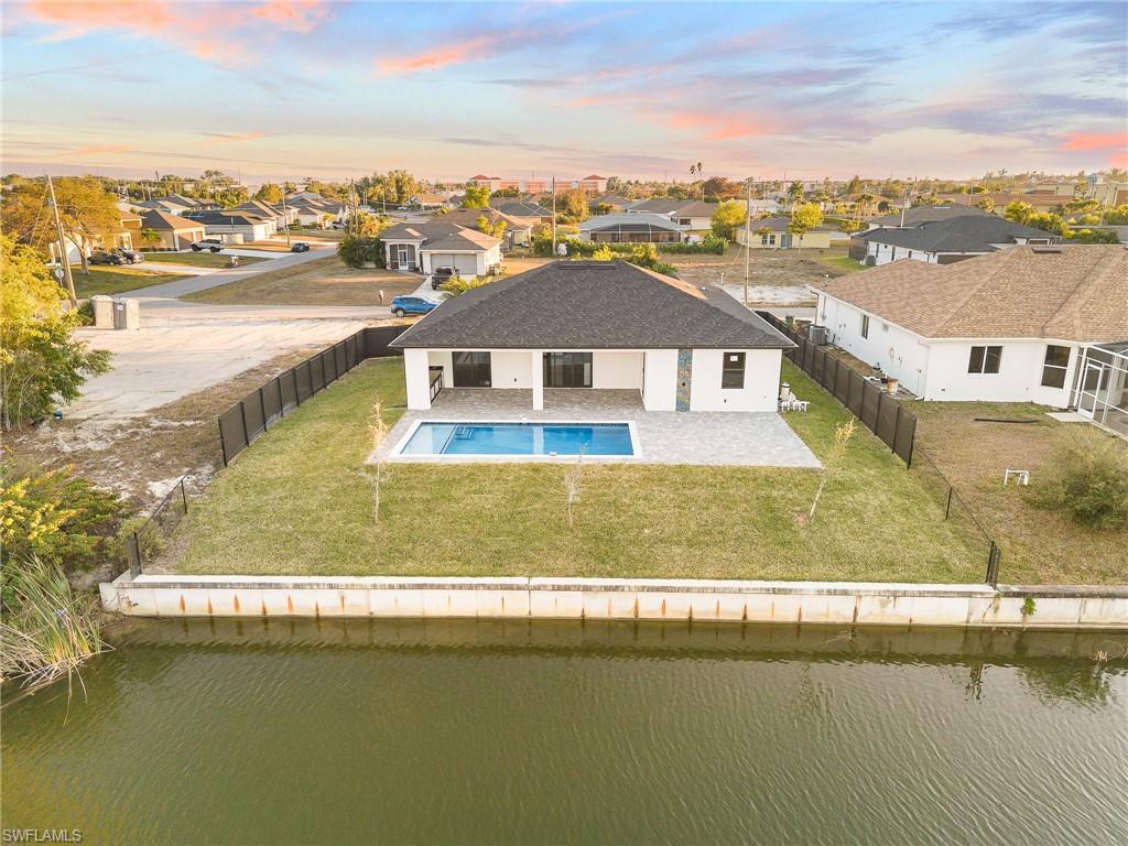 CAPE CORAL - Residential