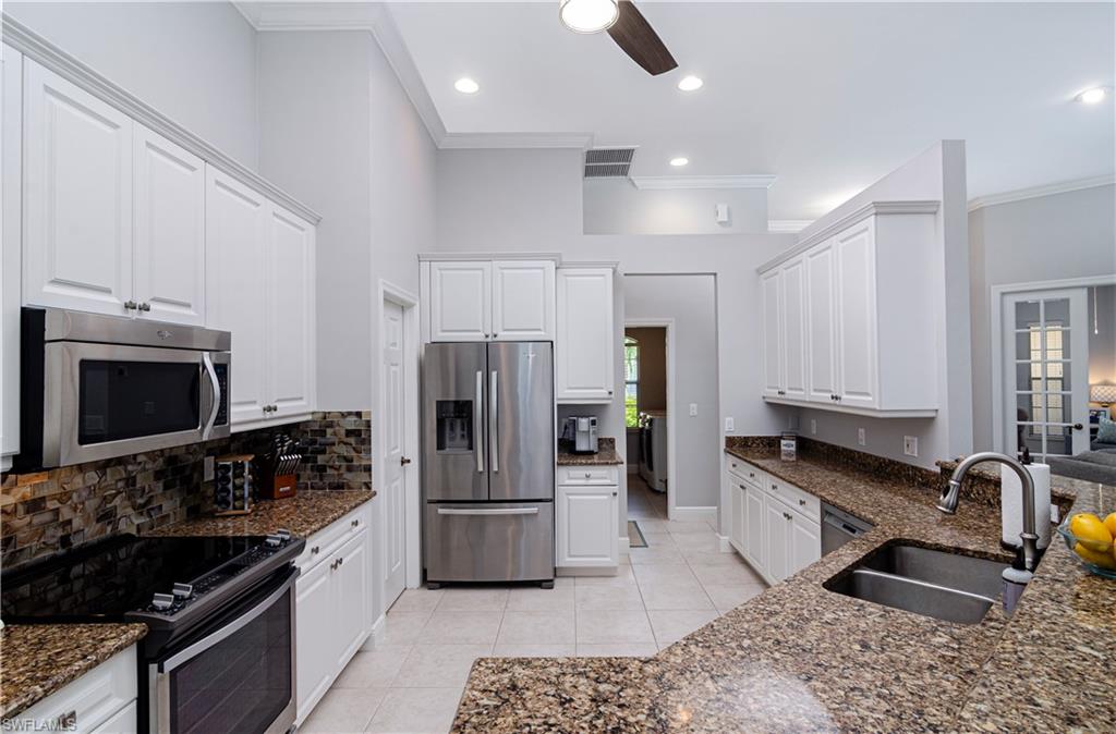 MARCO BEACH - Residential Lease