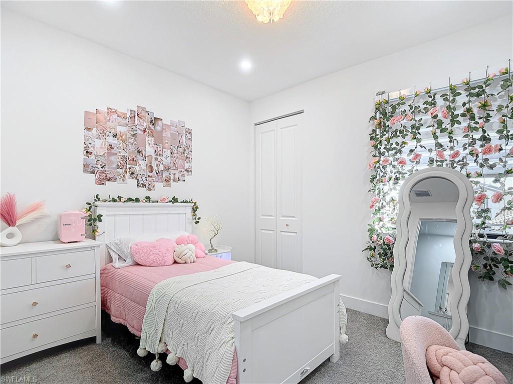 MAPLE RIDGE - Residential