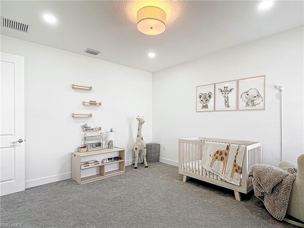 MAPLE RIDGE - Residential