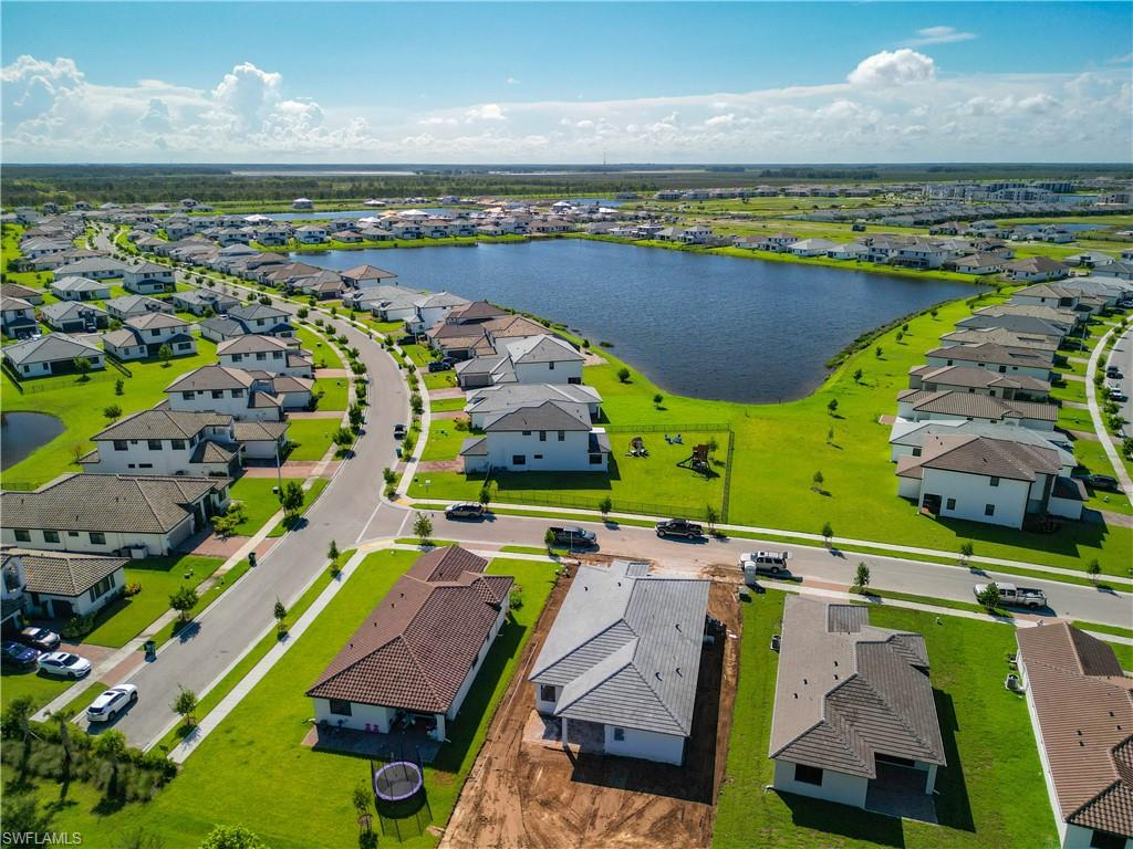 MAPLE RIDGE - Residential