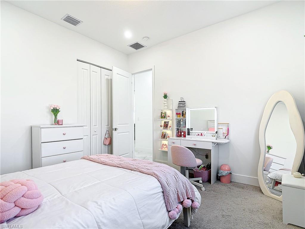 MAPLE RIDGE - Residential