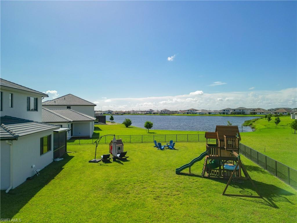 MAPLE RIDGE - Residential