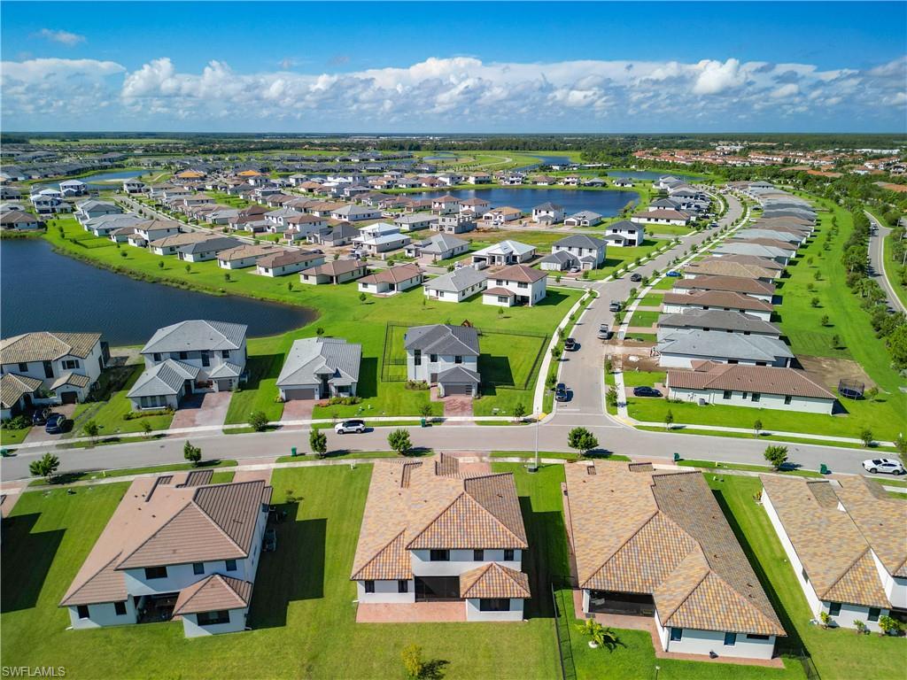 MAPLE RIDGE - Residential