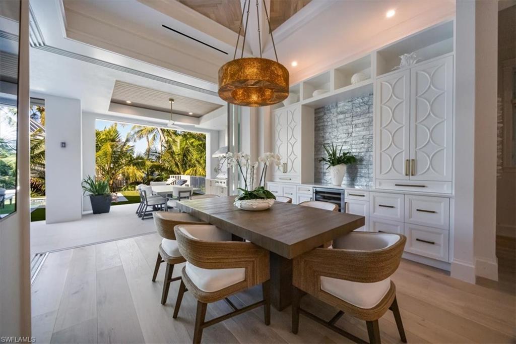 OLDE NAPLES - Residential